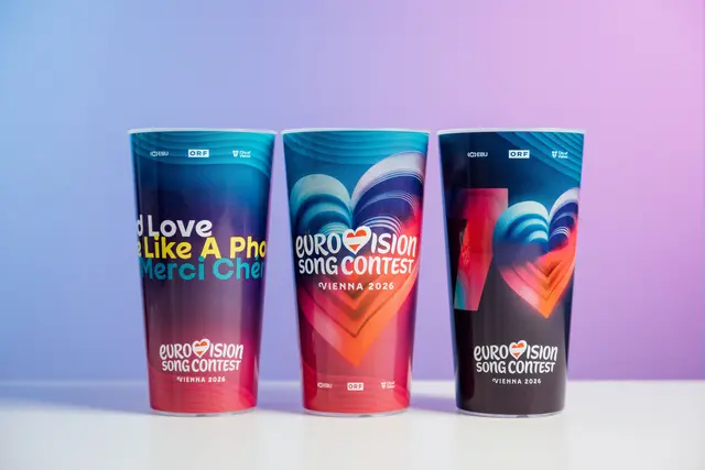 100.000 Mehrwegbecher gibt es im exklusiven Design. | Foto: Daniel Willinger