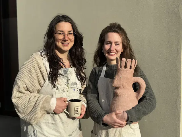 Natalie Pinter und Katharina Schmid wollen in Graz mit einem Töpferstudio durchstarten.  | Foto: MeinBezirk/Markus Kropac