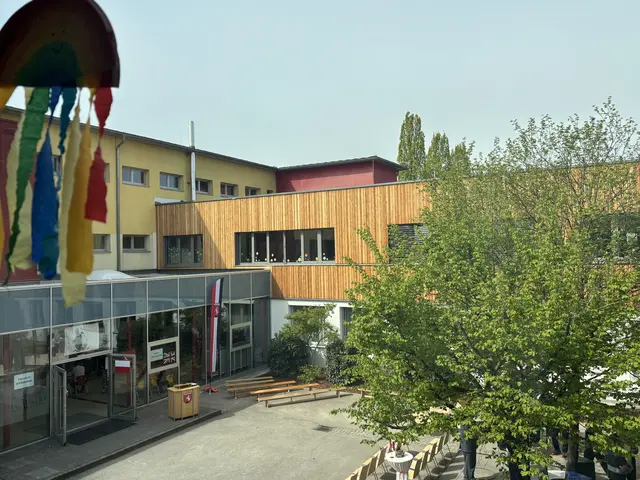 Blick auf Innenhof und Neubau-Teil | Foto: MeinBezirk Perg/Köck