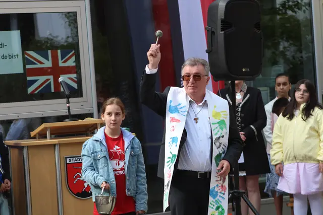 Segnung durch den Pfarrer | Foto: MeinBezirk Perg/Köck