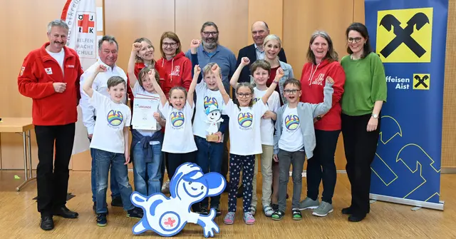 Viel Freude bei den Veranstaltenden und Teilnehmenden des Helfi-Bewerbs. | Foto: Volksschule Wartberg/Michaela Koppler