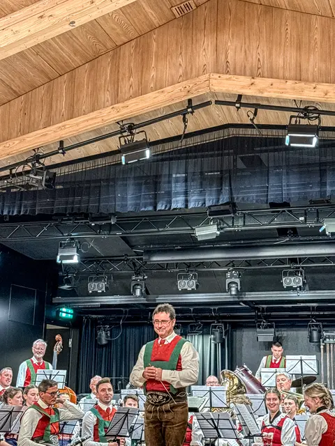 Insgesamt neun Kapellen stellten sich der Herausforderung.  | Foto: Unterinntaler Musikbund