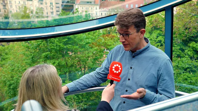 Drei Minuten Zeit für Themen, die Graz bewegen: Philipp Pointner stellte sich als erster Politiker dem MeinBezirk Schloßbergbahn-Pitch. | Foto: MeinBezirk/Martin Koinegg