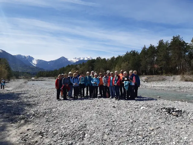 Über 40 Kneipp-Mitglieder aus Spittal bewiesen mit einer knapp dreistündigen Vereinswanderung, dass sie aktiv sind. | Foto: Kneipp Aktiv Club Spittal
