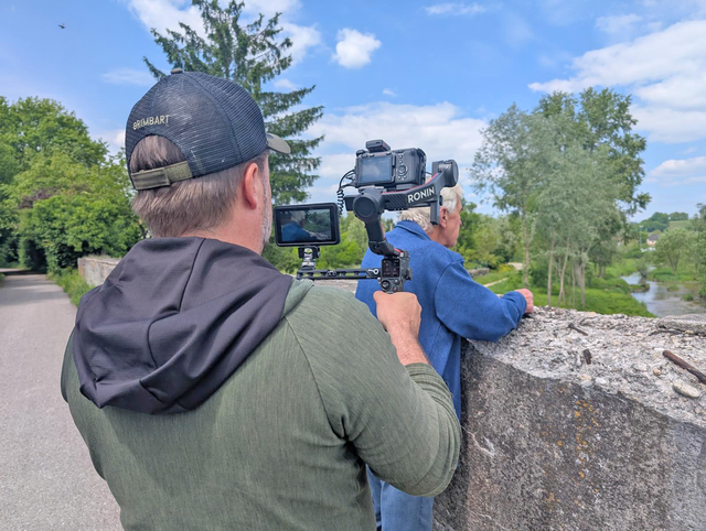 Stumme NS-Bauten wie hier die Schleppbahnbrücke  in St. Georgen werden im Film durch die Zeitzeugenberichte verständlich. | Foto: Eckhart Herbe