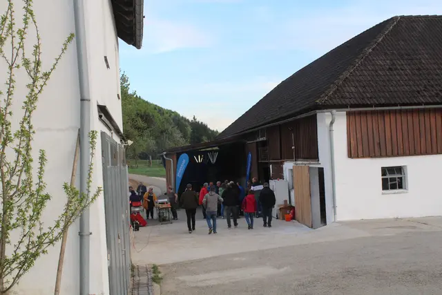 Ankunft vor dem Hofgespräch | Foto: MeinBezirk Perg/Köck