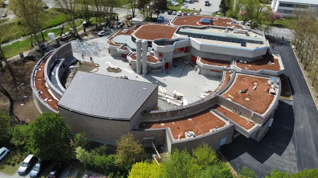 Die Komplettsanierung des Kulturzentrums Güssing, das am 9. Mai wiedereröffnet wird, ist mit 23 Millionen Euro budgetiert. | Foto: Landesimmobilien Burgenland