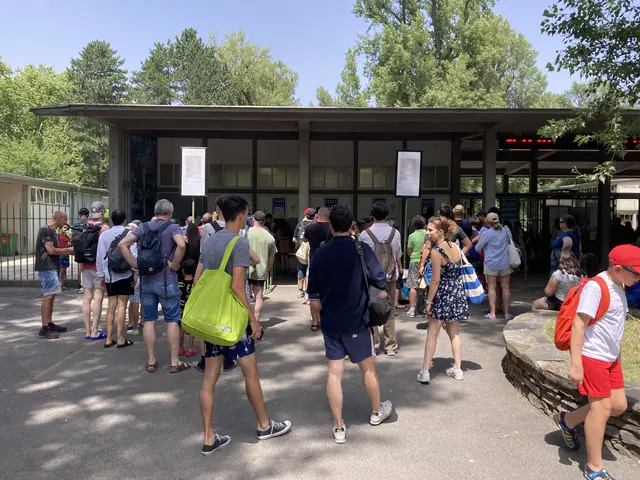In den Kombibädern Simmeringer Bad, Ottakringer Bad, Großfeldsiedlungsbad und Donaustädter Bad ist der Ticketverkauf nur an der Freibadkassa möglich, die Kassa in der Schwimmhalle ist geschlossen. (Symbolfoto) | Foto: Reiterits/RMW