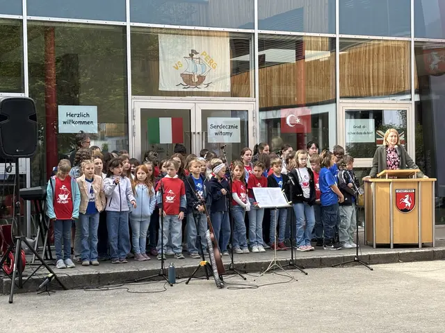 Rede von LH-Stellvertreterin Christine Haberlander. | Foto: MeinBezirk Perg/Köck