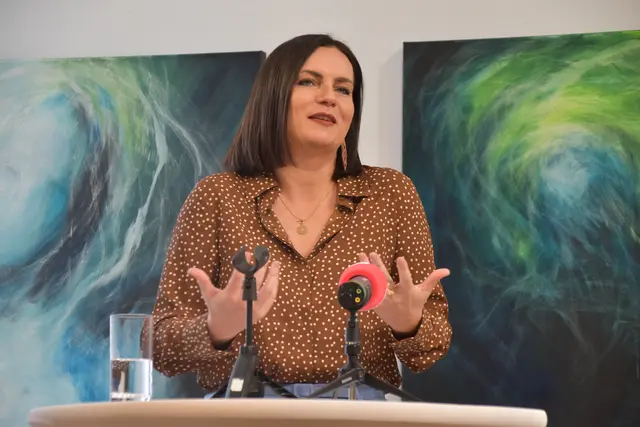 Landtagspräsidentin Astrid Eisenkopf betonte die Frauen in der Kunst und Kultur im Burgenland. | Foto: MeinBezirk/Michael Strini