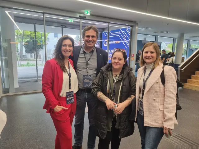 Bürgermeister Andreas Nendwich, Vizebürgermeisterin Cornelia Weiß, Amtsleiterin Sonja Friedrich und Elke Hauer-Macek. | Foto: Gemeinde Pernegg