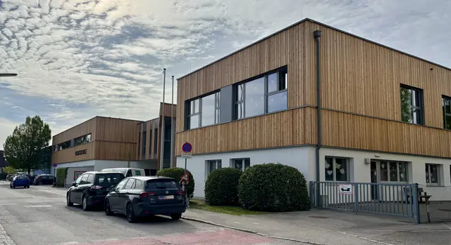 Blick auf den Ausbau der Volksschule | Foto: MeinBezirk Perg/Köck