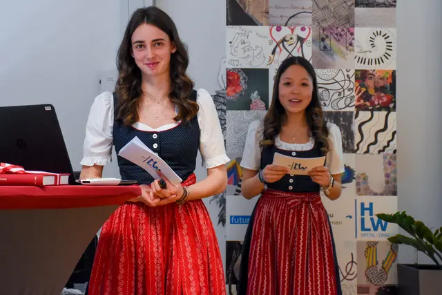 Reifeprüfung an der HLW Spittal - Diplomarbeitsprojekte erfolgreich präsentiert