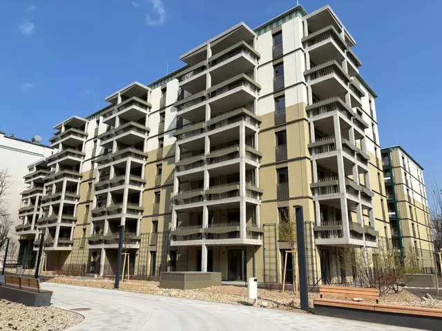 Das letzte Wohngebäude wurde im März fertiggestellt.  | Foto: Poor