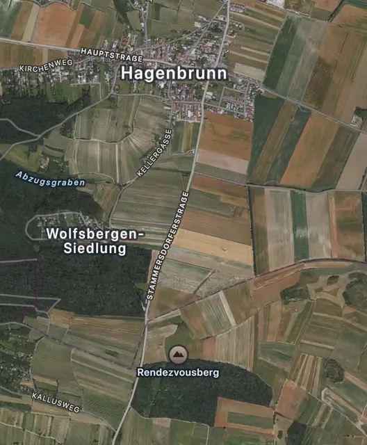 Umweltorganisations LELOG fürchtet um den artenreichen Bisamberg und das Natura-2000-Gebiet. An dessen Grenze plant der Waldviertler Windparkbetreiber, vier Räder zu errichten. Allerdings: noch gibt es weder Anfrage noch Bewilligung. | Foto: Sandra Schütz