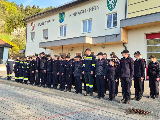 Starke Abordnung: 44 Teilnehmende haben die Grundausbildung erfolgreich absolviert. | Foto: BM Mario Brucher