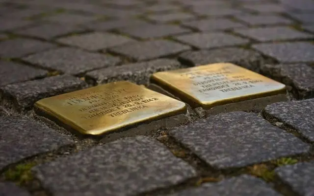 Stolpersteine in Geidorf und St. Leonhard werden gesäubert