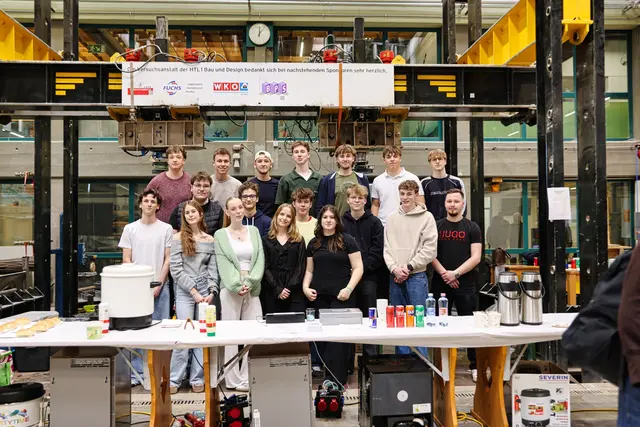 Das Buffet wurde heuer vom 4. Jahrgang Tiefbau organisiert. | Foto: HTL1 Bau&amp;Design