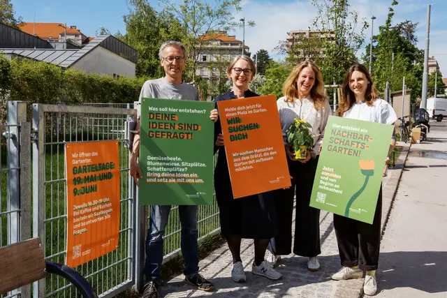 v.l.: Markus Mondre (GB*), Bezirksvorsteherin Michaela Schüchner (SPÖ), Annelies Larcher (GB*) und Elisabeth Utz (GB*) laden zum Mitmachen in den neuen Nachbarschaftsgarten im Ludwig-Zatzka-Park ein. | Foto: Daniel Dutkowski