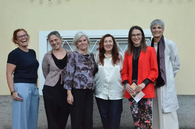 Telfs: Ausstellung „Licht – Fos“ - Unsichtbares demutsvoll sichtbar gemacht