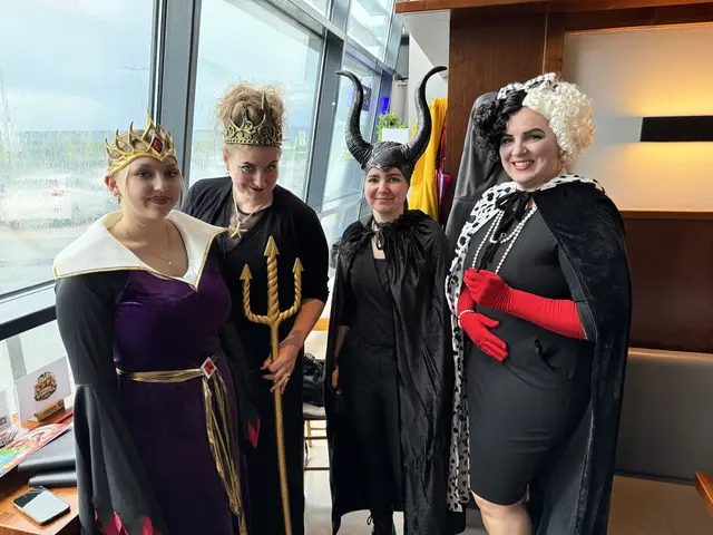 Astrid, Claudia, Verena und Lena