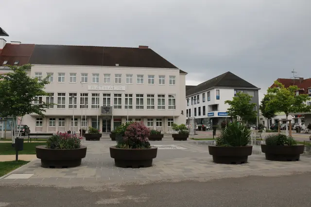 [Anzeige] Ein bewegte Stadt im Zentrum des Bezirkes Vöcklabruck
