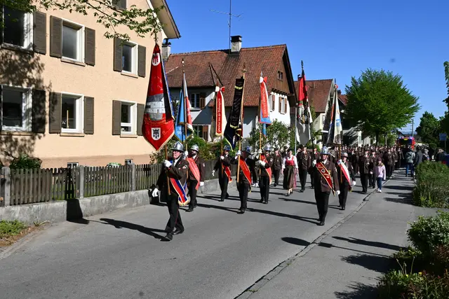 Marsch der Ortsfeuerwehr Gisingen bei der Eröffnungs des ASZ Feldkirch. | Foto: Stadt Feldkirch