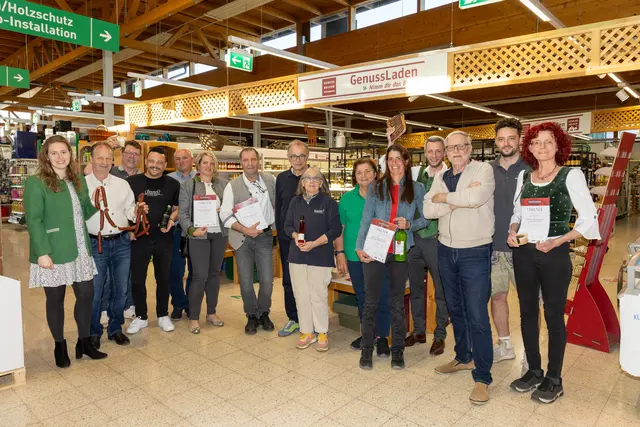 Viele strahlende Gesichter bei den Siegerinnen und Siegern im Zentralraum. 