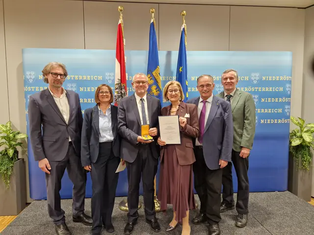 Wolfgang Dobritzhofer, Aloisia Wilfinger, Heinz Wilfinger, Johanna Mikl-Leitner, Richard Hogl, Martin Jilch | Foto: Richard Hogl