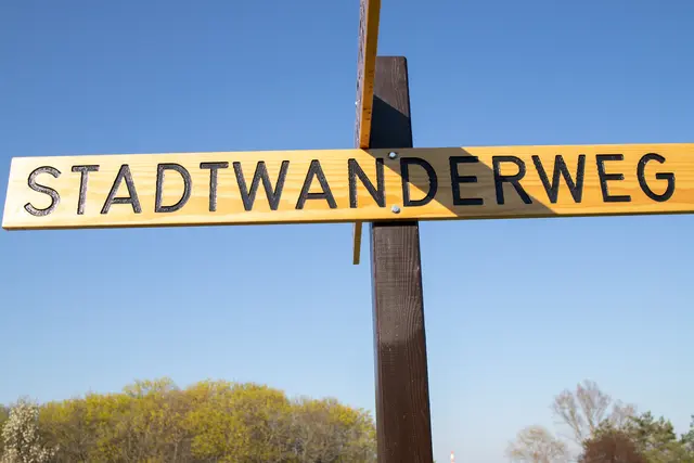 Sie sind eine andere Art, die eigene Stadt besser kennenzulernen: Die Rede ist von den 14 Wiener Stadtwanderwegen.  | Foto: APA-Images / Tobias Steinmaurer