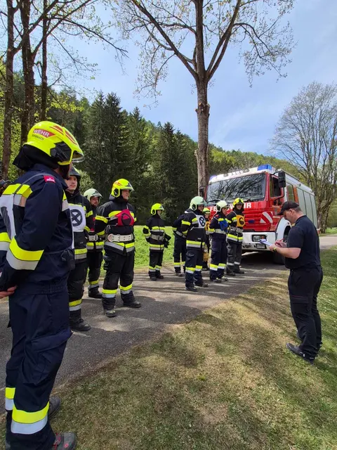 Die Feuerwehr-Grundausbildung ist ein Meilenstein im Leben der Feuerwehrler. | Foto: BM Mario Brucher