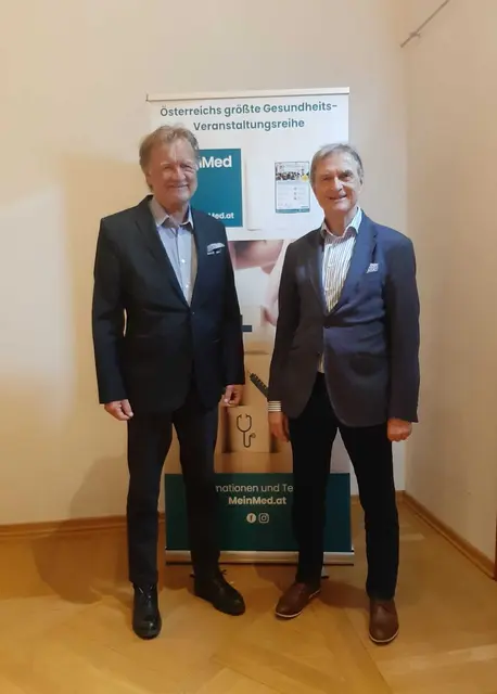Moderator Peter Fridecky und Referent Herwig Swoboda (v.l.)
 | Foto: MeinMed