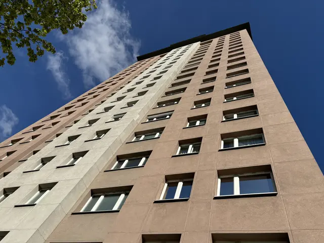 Das Gebäude gilt als erstes Hochhaus in einem Gemeindebau in Wien. | Foto: Nathanael Peterlini/MeinBezirk