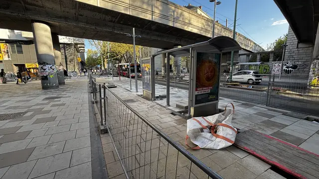 Die neuen Stationen des Maria-Restituta-Platzes werden gerade gebaut. | Foto: Mathias Kautzky/MeinBezirk