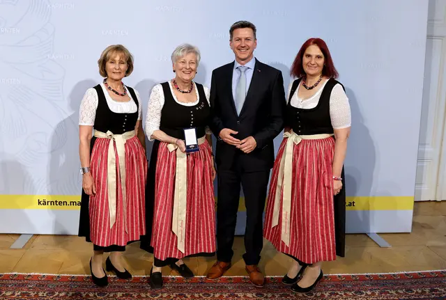 von li. nach re: Gertrude Sattler (stvObfrau FR Jakling), Renate Pilz, LH Ing. Daniel Fellner, Margit Hambaumer (Obfrau der FR Jakling) | Foto: Privat