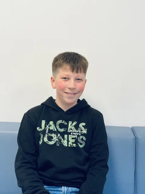 Philip Pinsker „Ich finde ein Verbot für unter 14-Jährige richtig und wichtig, vielleicht sogar für 16-Jährige!“ | Foto: BG/BRG Knittelfeld