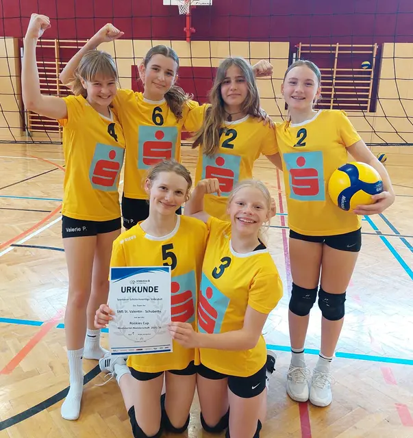 Siegerinnenfoto vom Mostviertelfinale | Foto: Sport/Mittelschule St. Valentin