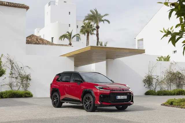 Der neue Toyota RAV4 baut die Erfolgsgeschichte mit modernem Design, fortschrittlicher Technik und weiterentwickelten Antrieben konsequent aus.   | Foto: Toyota