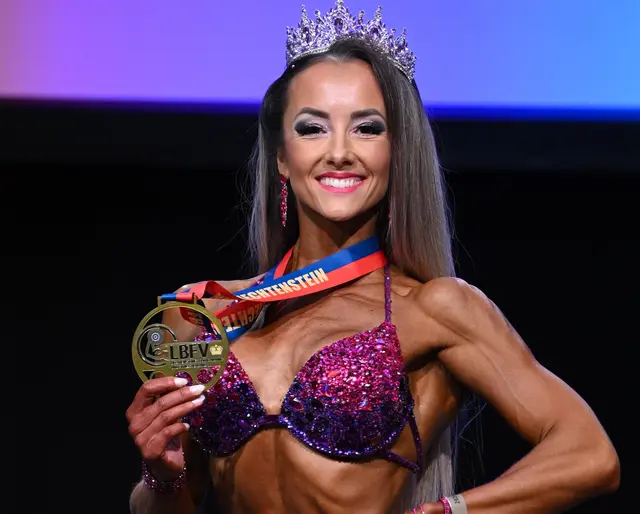So meistert Bodybuilderin Tamara Ambrosch ihre harten Wettkämpfe