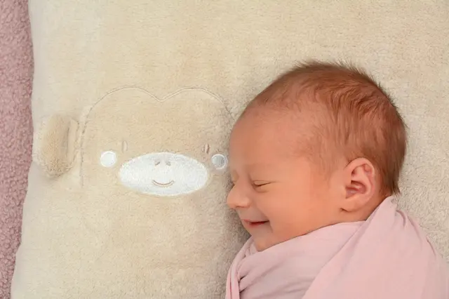 Name: Ella
Geburtsdatum: 22.04.2026
Gewicht: 3.030 g
Größe: 49 cm
Eltern: Verena und Christoph Bleicher aus Leoben | Foto: Babysmile
