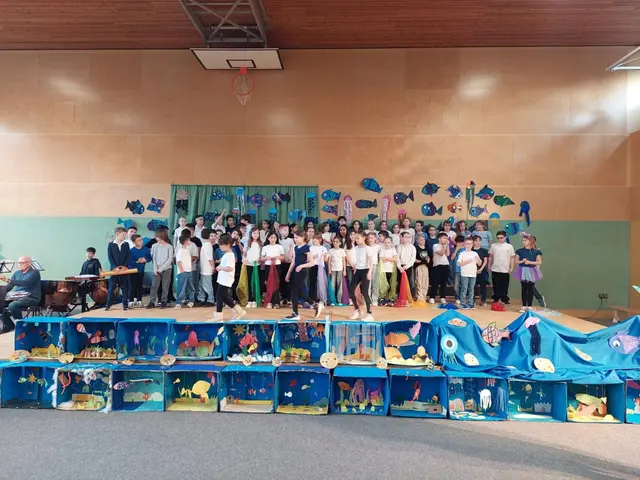Volksschüler und Stadtkapelle eroberten die Herzen der Zuhörer