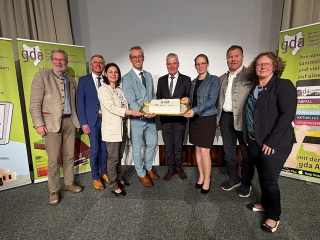 Friedrich Hinterleitner, Karl Huber, Eva Zirkler, Johannes Heuras, Anton Kasser, Manuela Zebenholzer, Michael Hülmbauer, Sarah Schmutz. | Foto: Dietl-Schuller