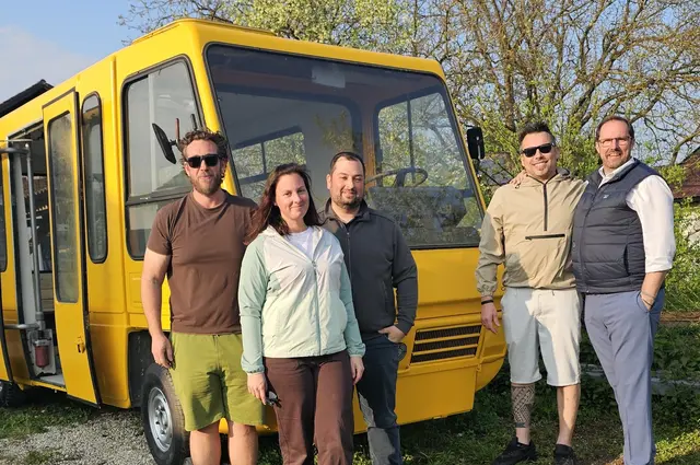 Ehemaliger CityBus wird Grätzltreff in Dingfurt