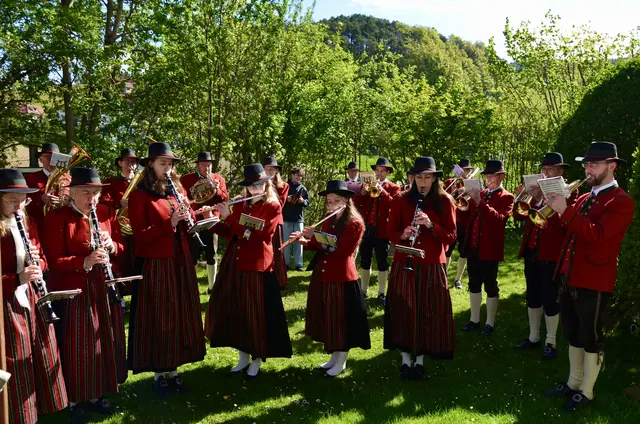 Gelebte Tradition- Festliche Klänge zum 1. Mai