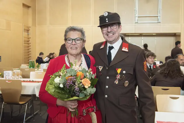 Die Bewohnerinnen und Bewohner von Leithaprodersdorf nahmen zahlreich an dem Festakt teil.  | Foto: Sophia Braun