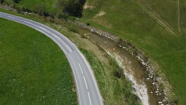 An dieser Stelle dürfte sich der Motorradunfall ereignet haben. | Foto: Laumat.at/Matthias Lauber