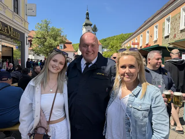 1. Mai Fest, Feuerwehr begeistert über 1.000 Besucher auf dem Hauptplatz