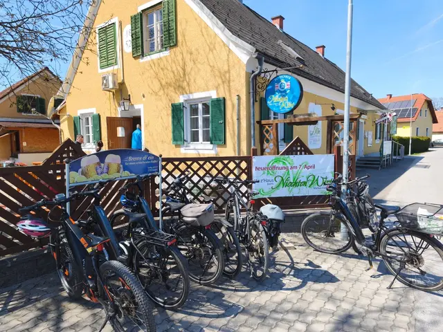 In kurzer Zeit hat sich der Niechtenwirt als beliebter Stopp für Radfahrer zwischen Kalsdorf und Feldkirchen etabliert – hier macht man gerne Pause.