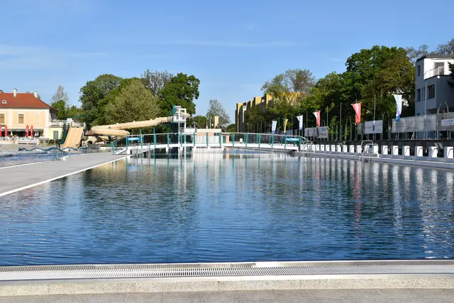 Thermalstrandbad Baden. | Foto: Mirjam Preineder