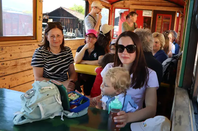 Der Kinderwaggon war gut besetzt | Foto: Gerhard Langmann